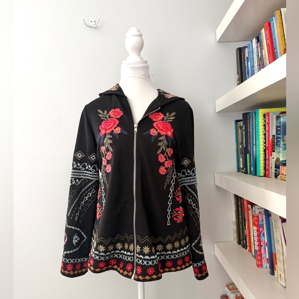 Dor Dor Couture Embroidered Colorful Boho Hoodie Medium/Large